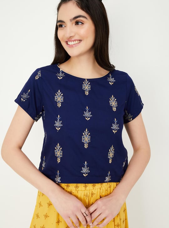 Women Embroidered Ethnic Top