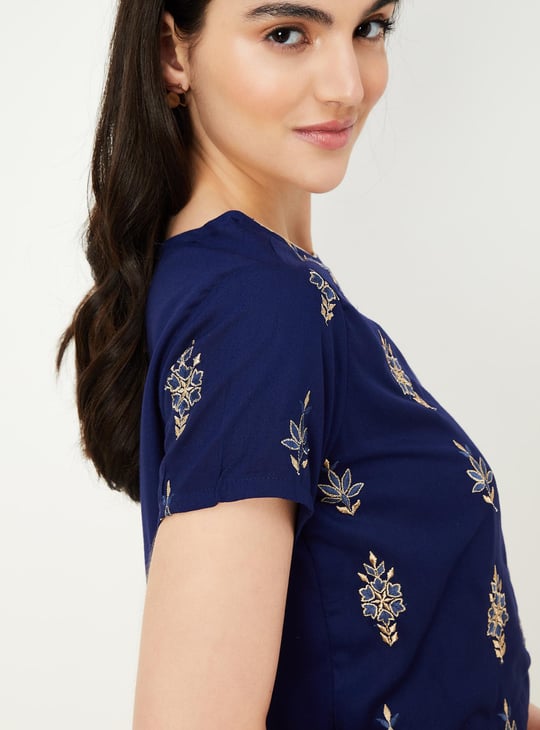 Women Embroidered Ethnic Top