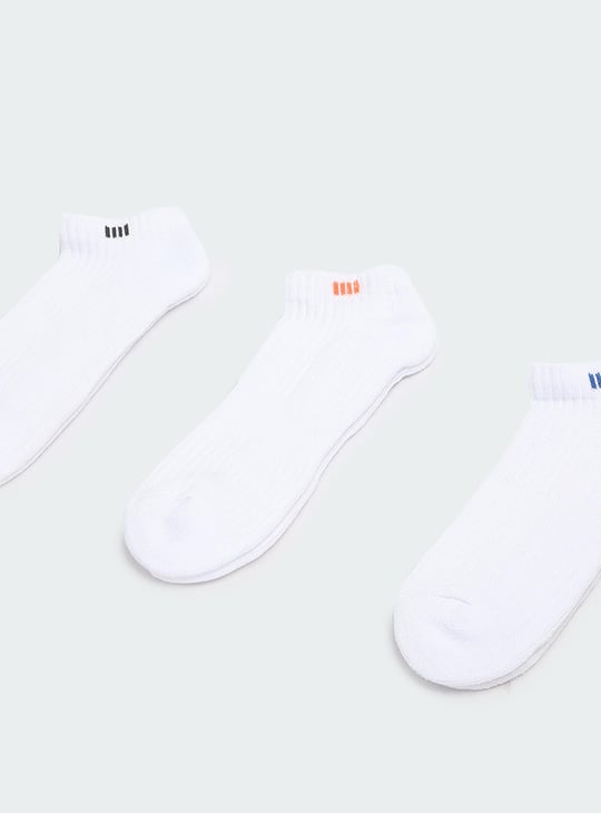 Men Solid Ankle Length Socks - Pack of 3