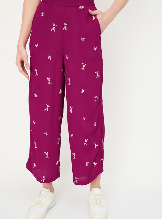 Women Embroidered Co-Ord Set