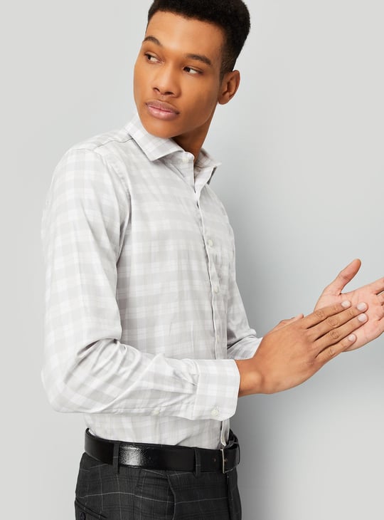 Men Checked Slim Fit Formal Shirt