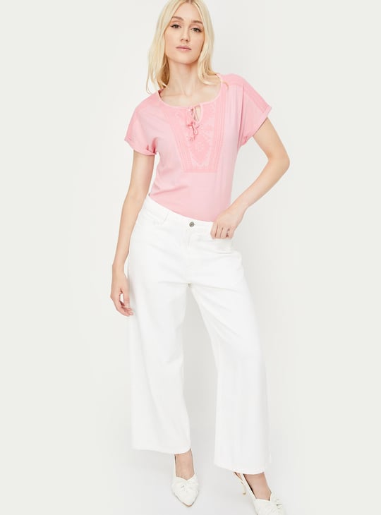 Women Printed Tie-Up Neck Top