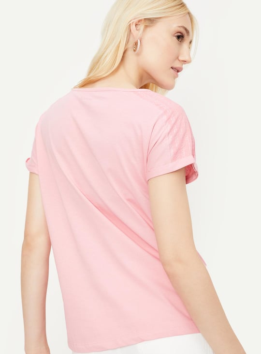 Women Printed Tie-Up Neck Top