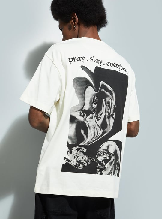 URB_N Men Oversized Back Print T-shirt | White | Printed
