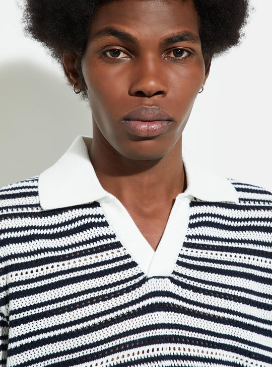 URB_N Men Oversized Striped Knit Polo T-shirt