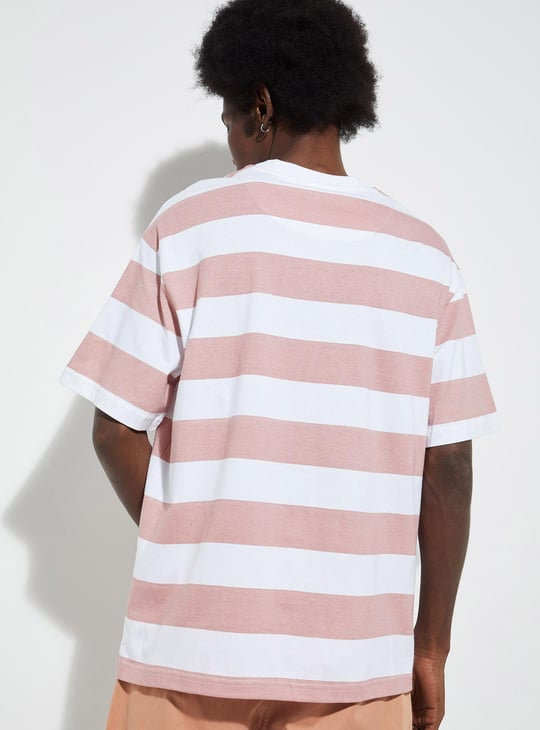 URB_N Men Oversized Striped T-shirt