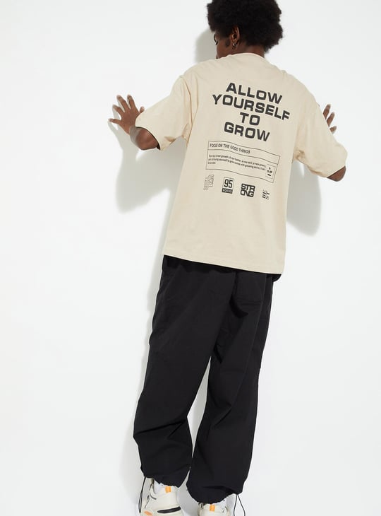 URB_N Men Oversized Back Print T-shirt
