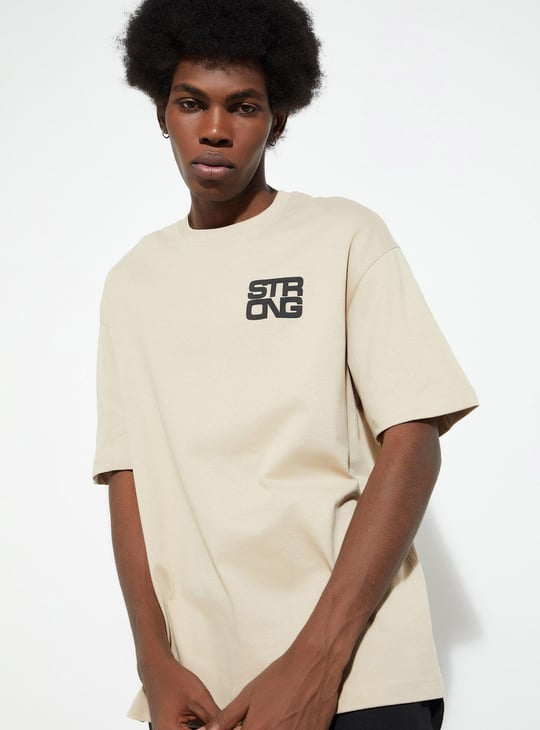 URB_N Men Oversized Back Print T-shirt