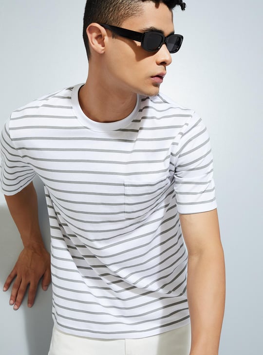 URB_N Men Regular Fit Striped T-shirt