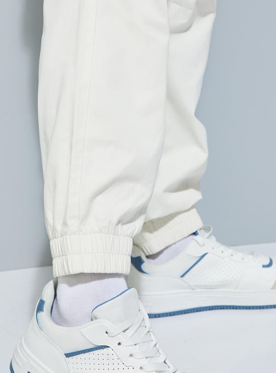 URB_N Men Solid Cargo Joggers