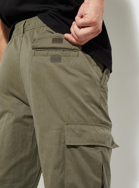 URB_N Men Solid Cargo Joggers