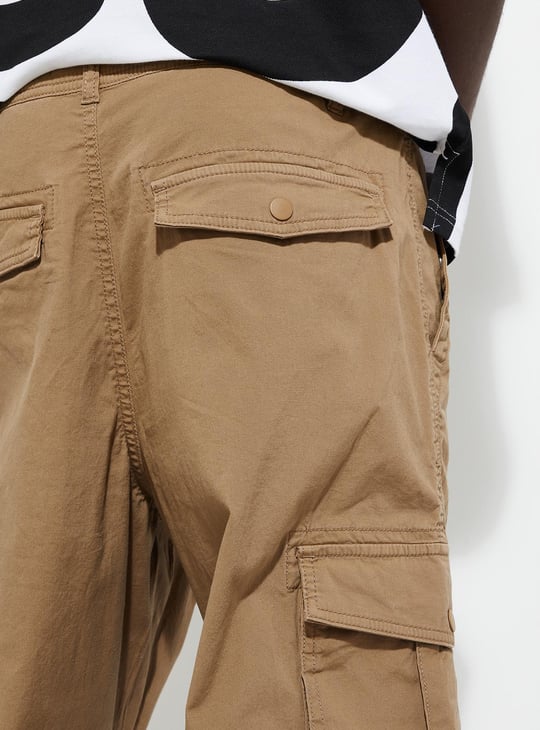 Men Relaxed Fit Parachute Cargo Pants