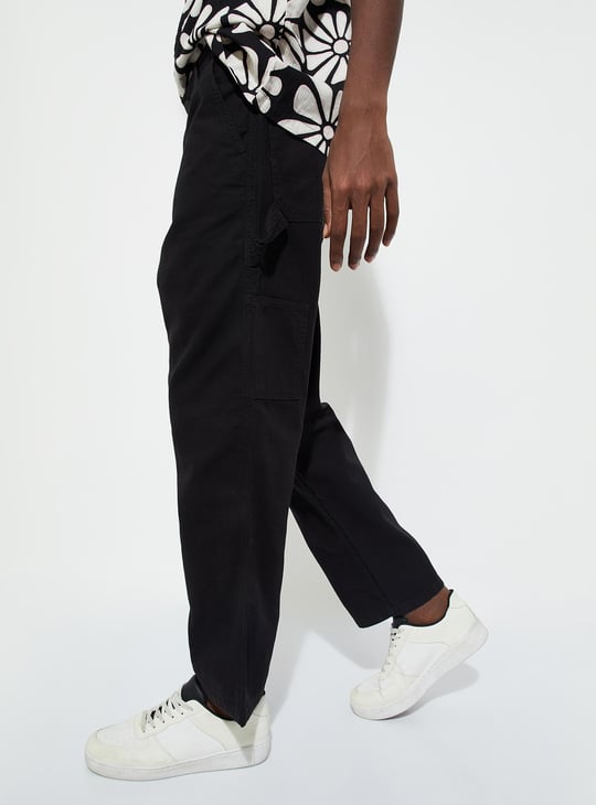 URB_N Men Relaxed Fit Solid Carpenter Trousers
