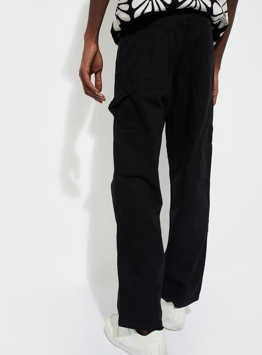 URB_N Men Relaxed Fit Solid Carpenter Trousers