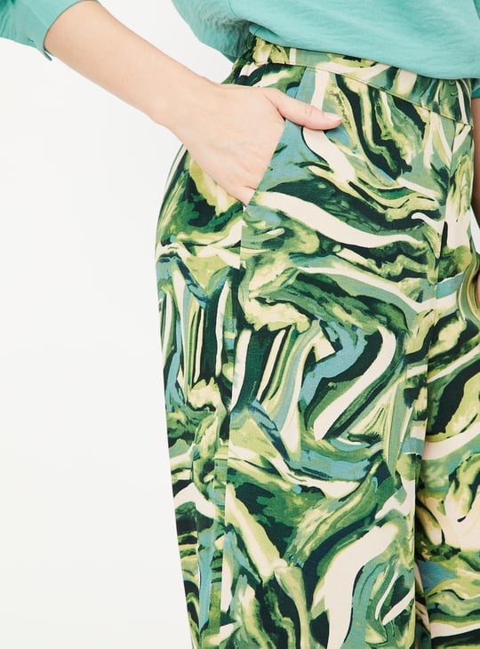Women Printed Wide Legged Trousers