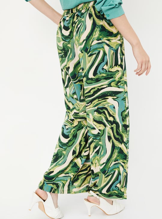 Women Printed Wide Legged Trousers