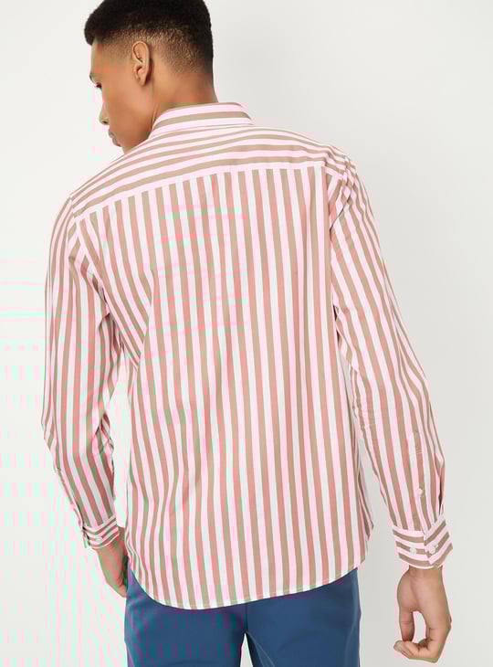 Men Regular Fit Striped Casual Shirt