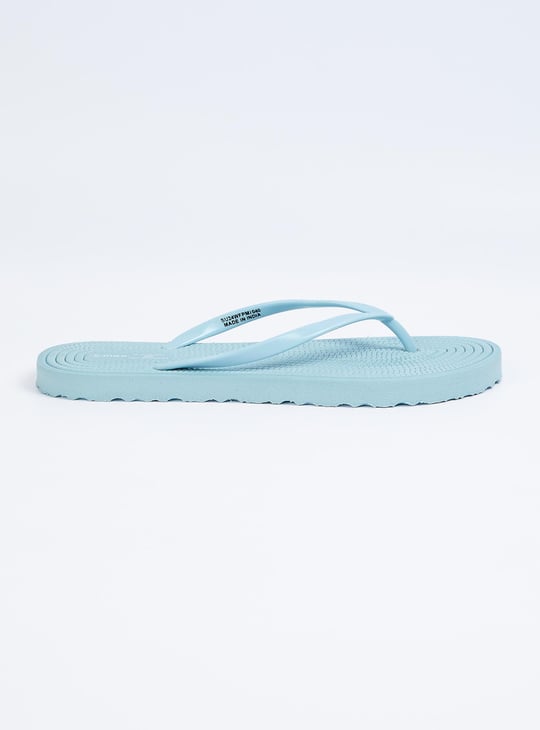 Women Textured V-Strap Flip Flops