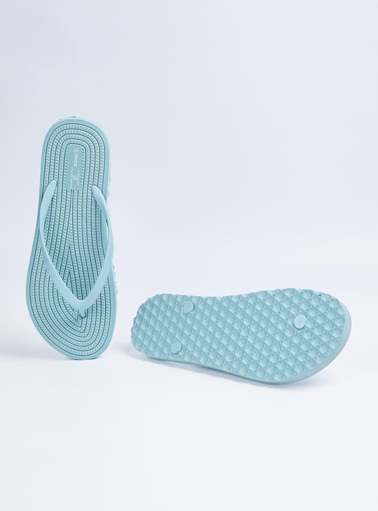 Women Textured V-Strap Flip Flops