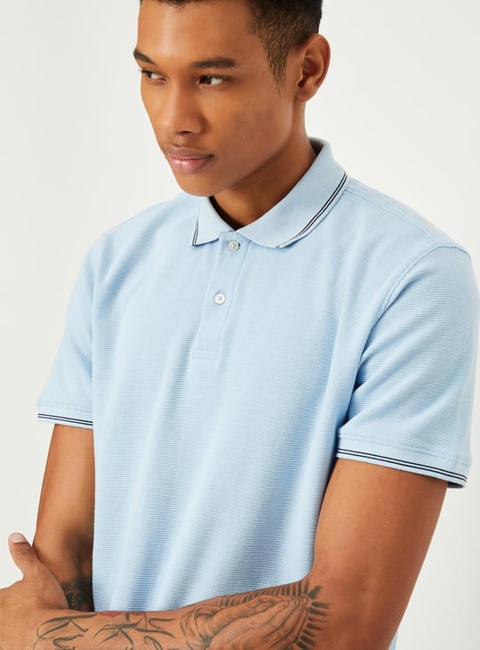 Men Regular Fit Solid Polo T-shirt