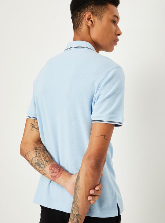 Men Regular Fit Solid Polo T-shirt