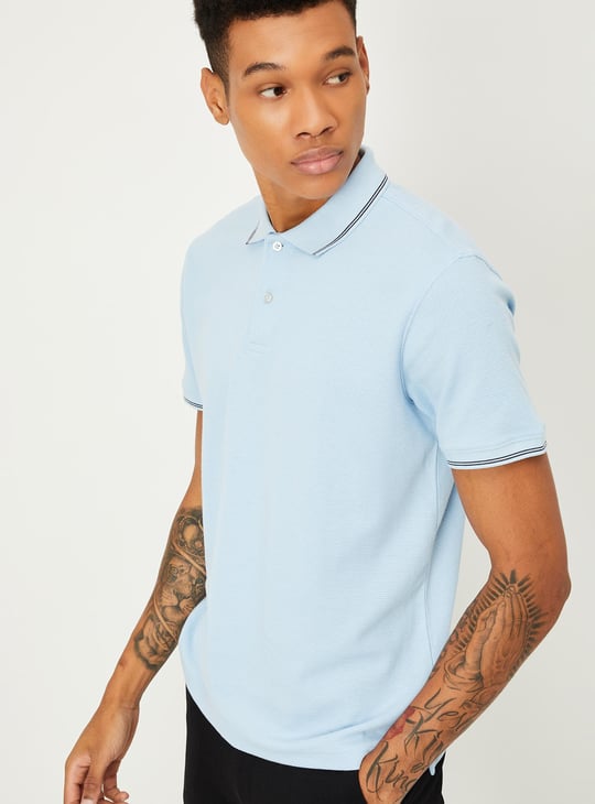 Men Regular Fit Solid Polo T-shirt