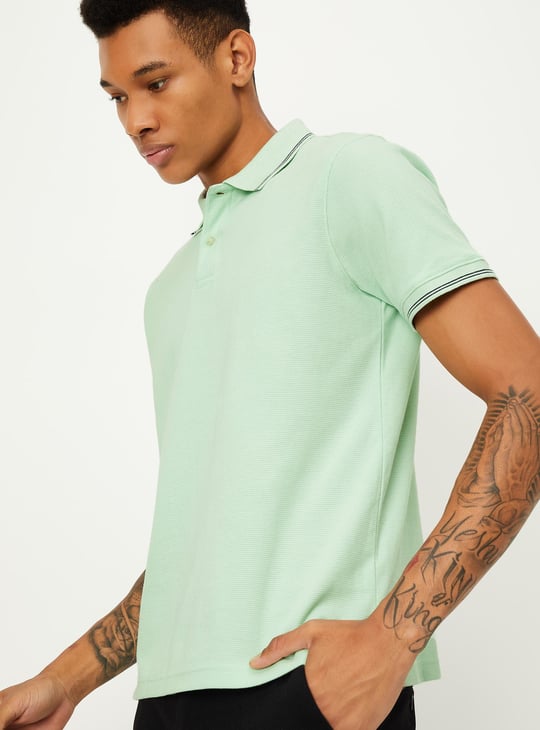 Men Regular Fit Solid Polo T-shirt