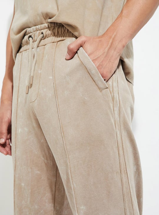 URB_N Men Solid Athleisure Track Pants