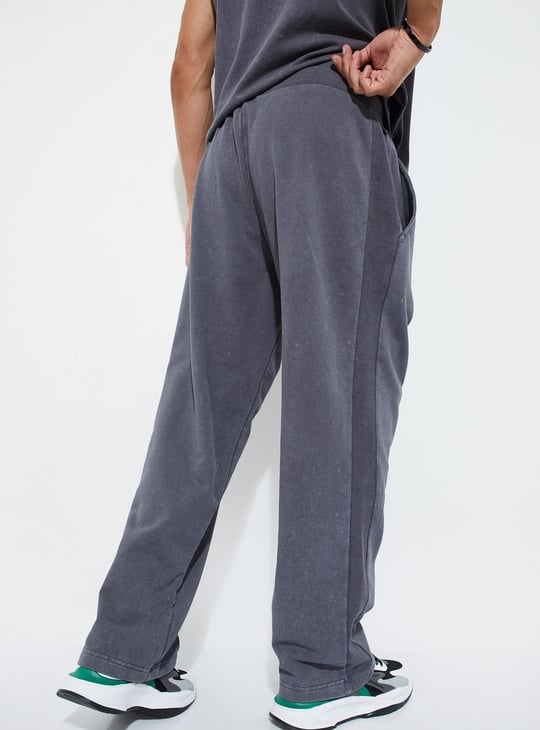 URB_N Men Solid Athleisure Track Pants