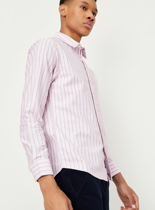 Men Regular Fit Striped Casual Shirt
