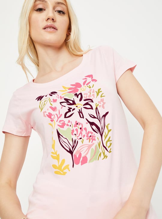 Women Graphic Printed T-shirt