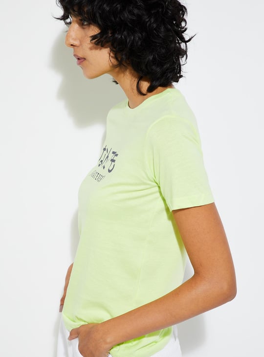 URB_N Women Graphic Printed T-shirt