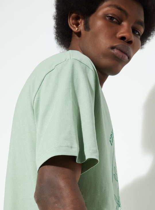 URB_N Men Regular Fit Graphic T-shirt
