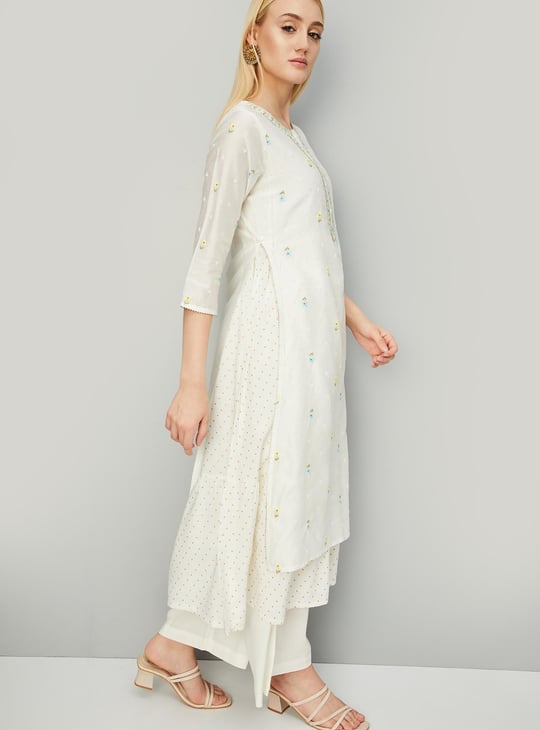 Women Embroidered Layered Kurta