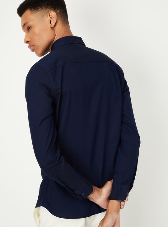 Men Regular Fit Solid Casual Shirt