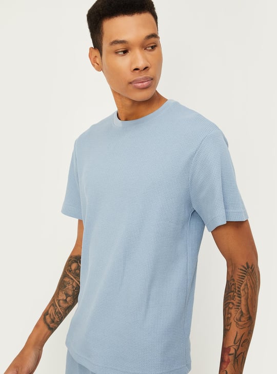 Men Waffle Patterned Lounge T-shirt