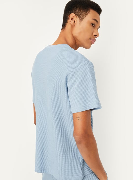 Men Waffle Patterned Lounge T-shirt