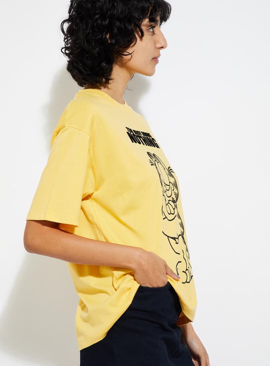 URB_N Women Garfield Printed T-shirt