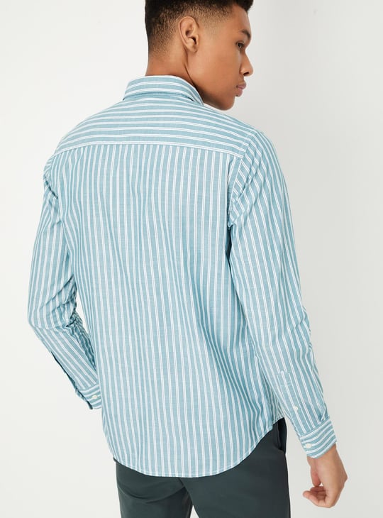 Men Regular Fit Striped Casual Shirt