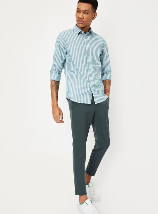 Men Regular Fit Striped Casual Shirt