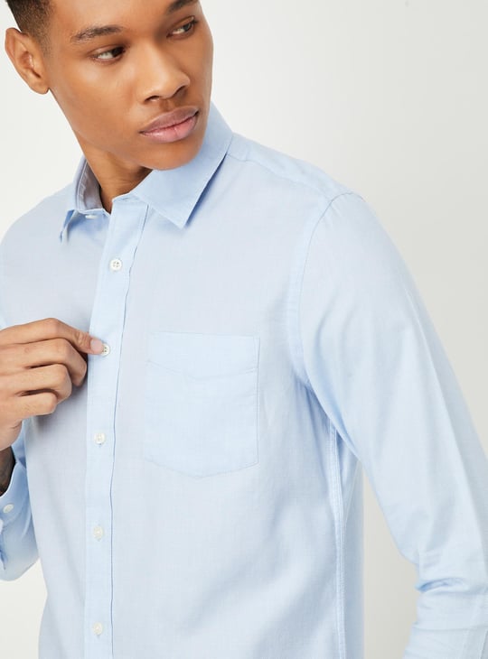 Men Regular Fit Solid Shirt
