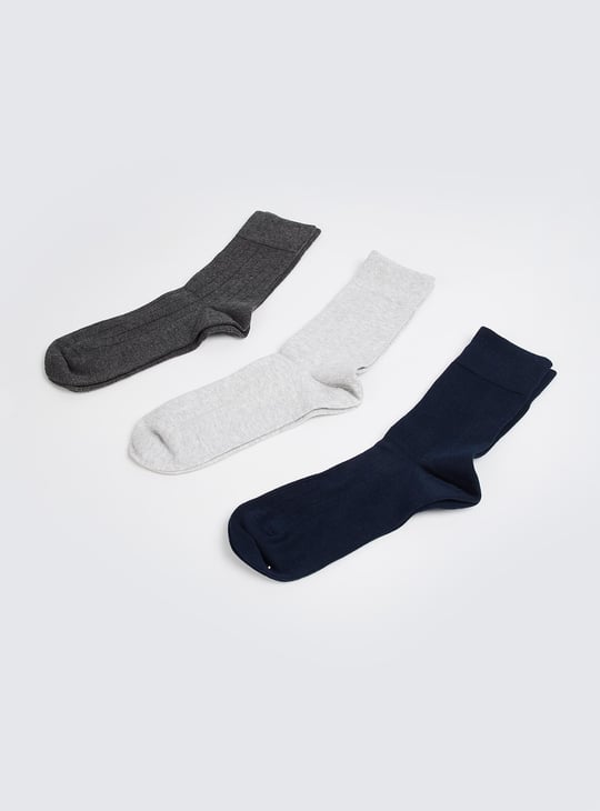 Men Solid Crew Length Socks - Pack of 3