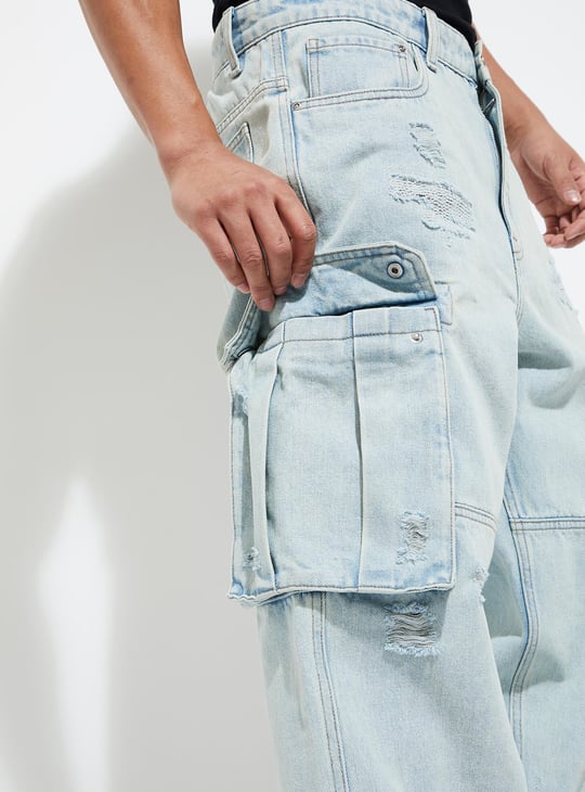 URB_N Men Loose Fit Distressed Cargo Jeans