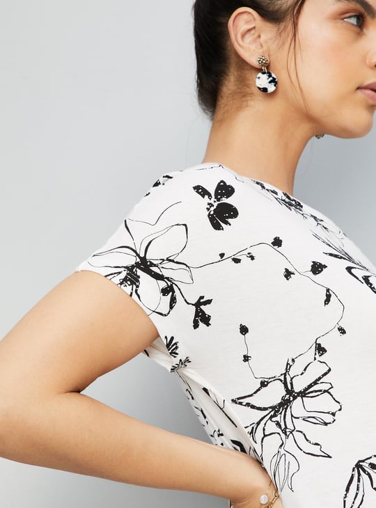 Women All-Over Printed T-shirt