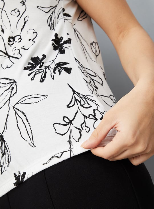 Women All-Over Printed T-shirt