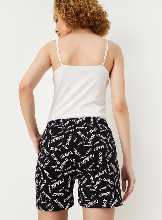 Women Quirky Printed Shorts