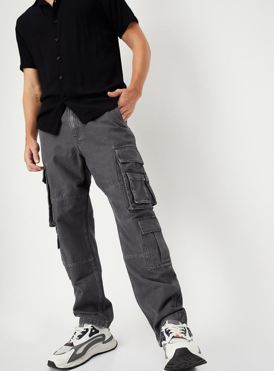 Men Relaxed Fit Solid Cargo Jeans