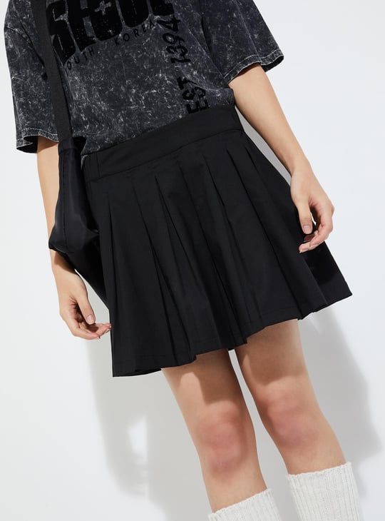 URB_N Women Solid Pleated Mini Skirt