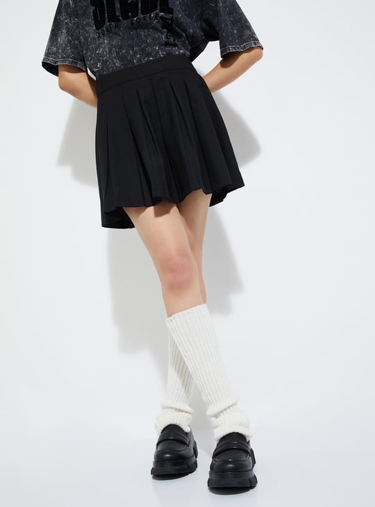 URB_N Women Solid Pleated Mini Skirt
