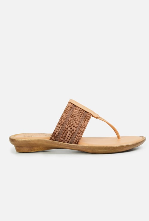 CATWALK Women Woven Flat Sandals